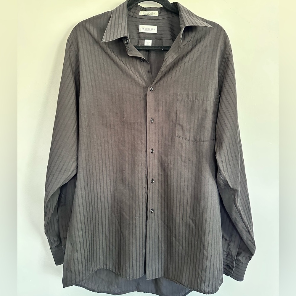 Van Heusen Charcoal Pinstripe Men's Shirt